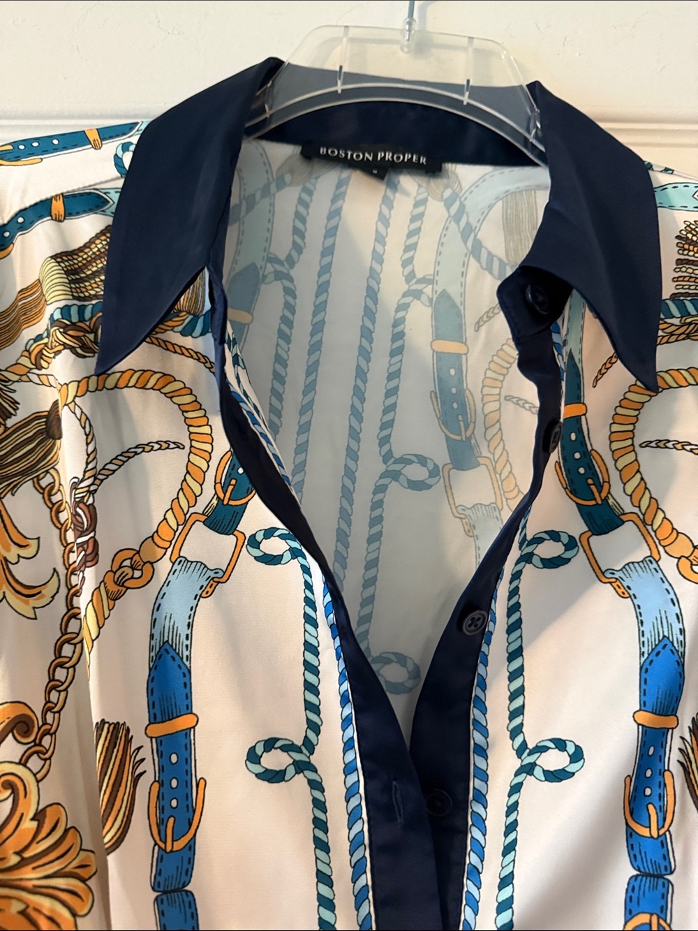 NWOT Boston Proper Baroque Print Tie-Front Blouse - Navy, Gold & White - Picture 3 of 5